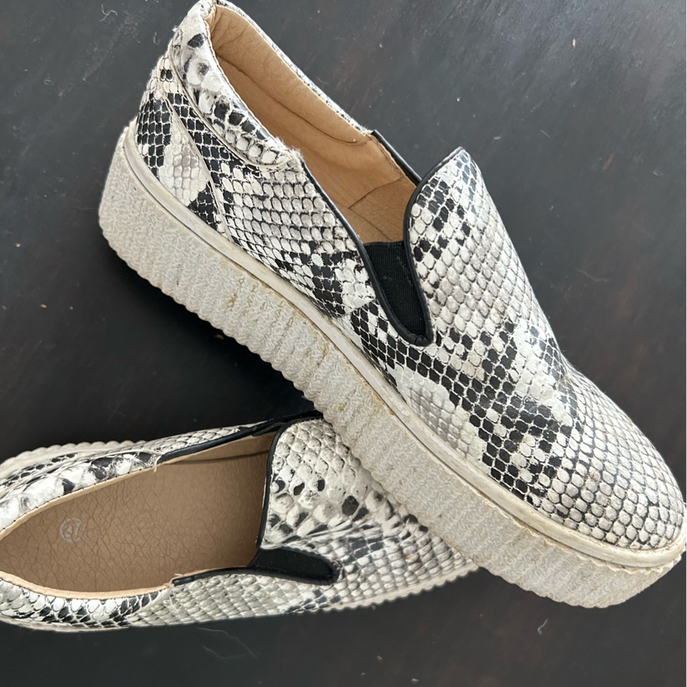 Snakeskin Fashion Sneakers